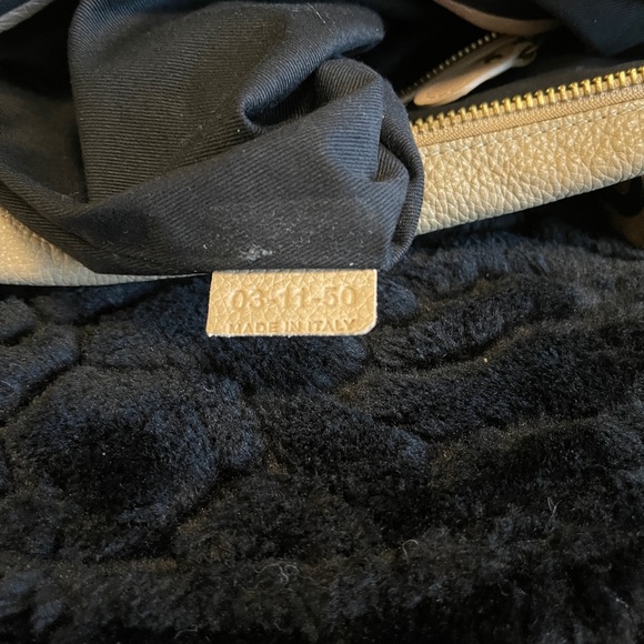 Chloe Paraty Handbag - Picture 7 of 9